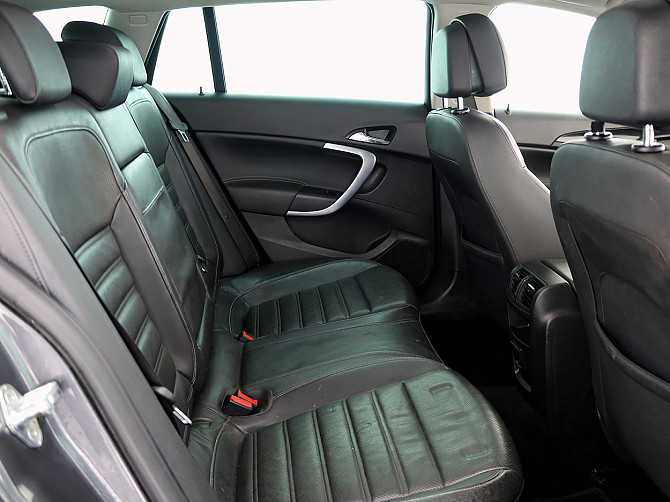 Opel Insignia Sports Tourer Cosmo ATM 2.0 CDTi 96kW Таллин - изображение 7