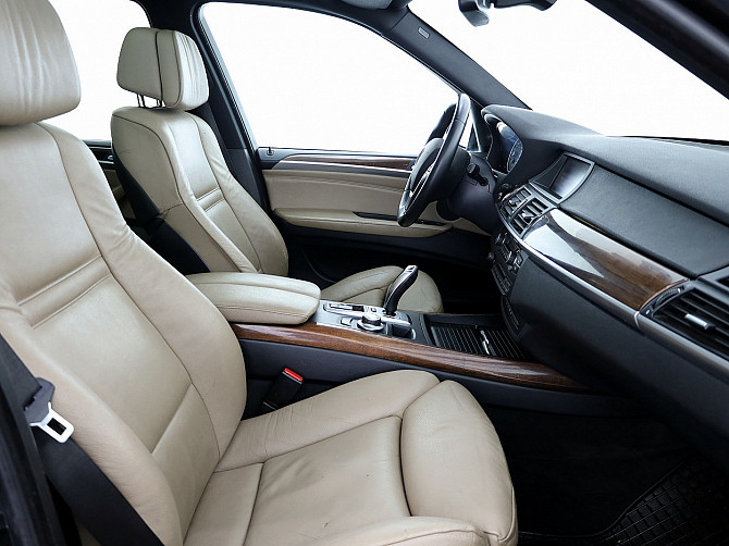 BMW X5 Sportpakett ATM 3.0 D 173kW Таллин - изображение 6