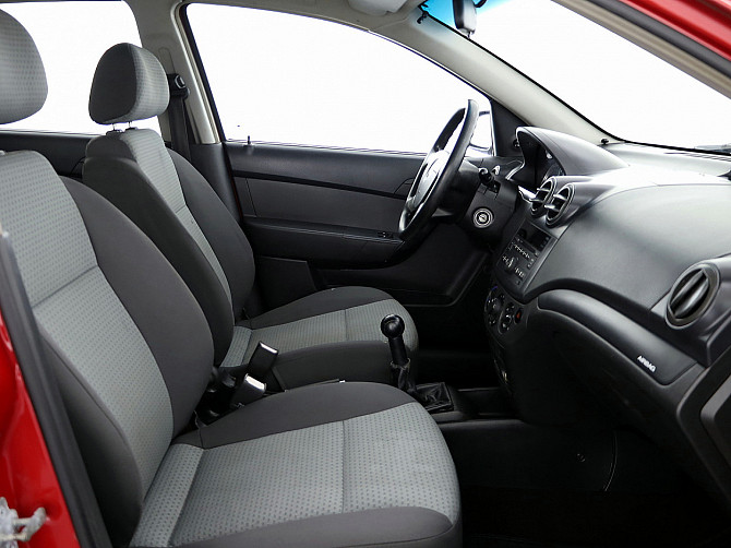 Chevrolet Aveo Facelift 1.2 62kW Таллин - изображение 6