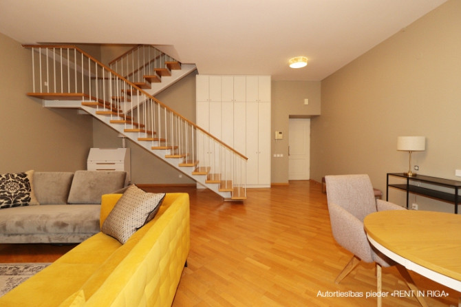 Эксклюзивная двухуровневая квартира в доме Петра I  Palasta iela 9, Старый город Риги Рига - изображение 3