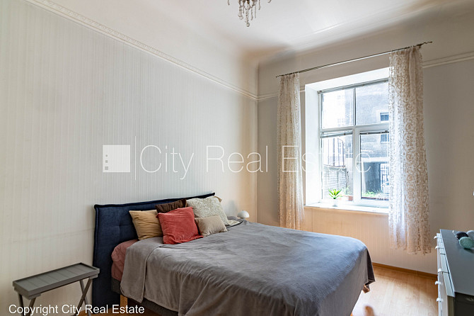 Fasādes māja, renovēta māja, fasāde ar dekoratīvo apmetumu, slēgts pagalms, ieeja no ielas Rīga - foto 19