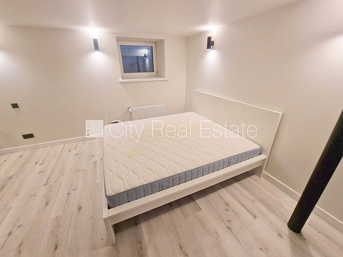 Fasādes māja, renovēta māja, slēgts pagalms, ieeja no ielas, puspagrabs, kāpņu telpa pēc Rīga - foto 6