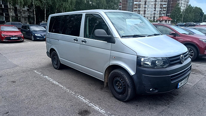 2012. gada Volkswagen Caravelle. Dīzelis, 2.0 TDI 103 KW, 8 sēdvietas, 6 pakāpju manuālā... Rīga - foto 1