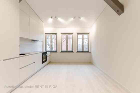 Новая квартира в обновленном проекте в Агенскалнсе.  Отличное расположение и Рига