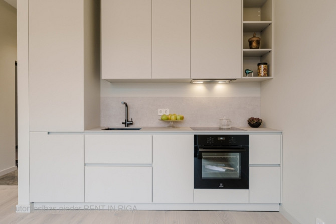 Предлагаем квартиру с панорамными окнами в отремонтированном проекте в Рига - изображение 5