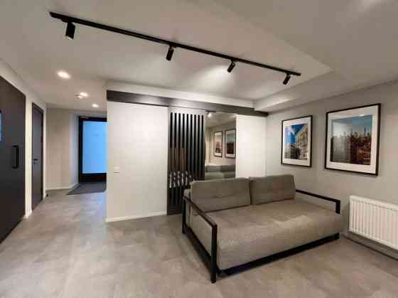 Компактная, полностью оборудованная квартира в Кливерсале, на набережной Rīga