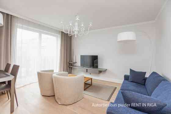 В проекте Futuris, в тихом центре Риги, сдаются в аренду 3-комнатная квартира, Rīga