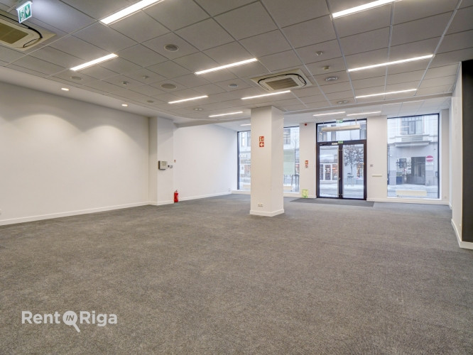 Коммерческие помещения с высокой видимостью в центре Риги  Сдаются в аренду Рига - изображение 4