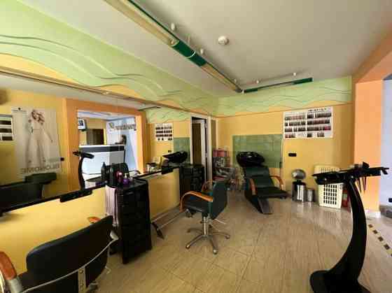 Коммерческие помещения с отдельным входом в активной локации  Предлагаются Рига