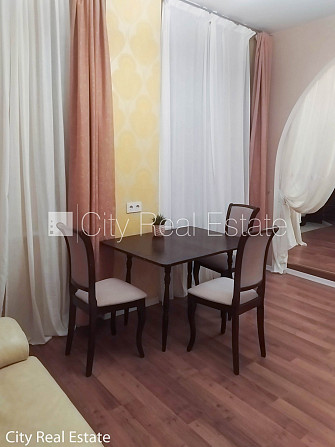 Privātmāja, renovēta māja, labiekārtota apzaļumota teritorija, automātiska zālāja Jūrmala - foto 4