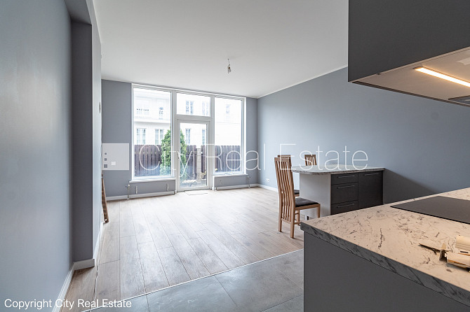 Pagalma ēka, renovēta māja, slēgts pagalms, apsargāts pagalms, ieeja no ielas, ir lifts, Rīga - foto 20