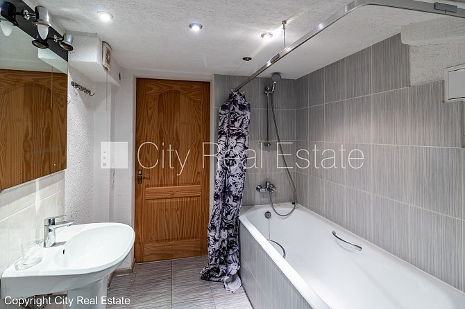 Pagalma ēka, renovēta māja, slēgts pagalms, apsargāts pagalms, ieeja no ielas, ir lifts, Rīga - foto 13