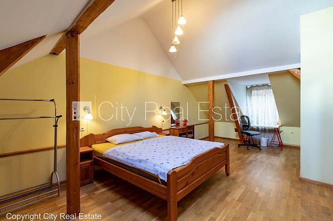 Pagalma ēka, bezmaksas stāvvieta pagalmā, studio tipa, virtuve apvienota ar istabu, elektriskā Rīga - foto 3