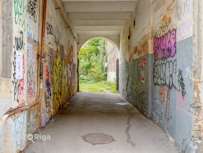 Tiek piedāvāts iegādei īpašums Rīgas Centra rajonā, vienā no pilsētas aktīvākajām Rīga - foto 2