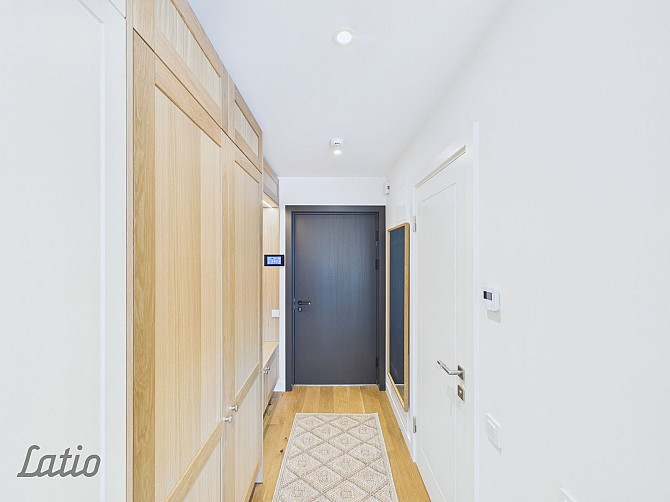 Pilnībā mēbelēts 2 istabu dzīvoklis īrei jaunajā KAMOS projektā.

Iznomā gaišu un modernu 2 istabu d Рига - изображение 5