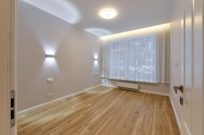 Ekskluzīvs dzīvoklis kluba tipa dzīvojamā kompleksā Jūrmalā, jaunā, kvalitatīvi būvētā Jūrmala - foto 9