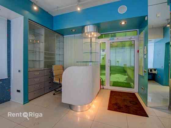 Помещения для вашего бизнеса красоты или магазина!  Преимущества:   +Помещения и Rīga