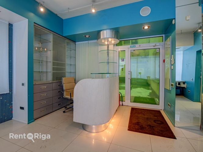 Telpas Jūsu skaistumkopšanas biznesam vai veikalam!  Priekšrocības: +Telpas un aprīkojums Rīga - foto 4