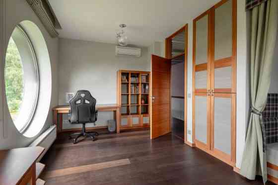 Эксклюзивный частный дом в Сэбруциемсе  комфорт, простор и высокий уровень жизни Рижский район