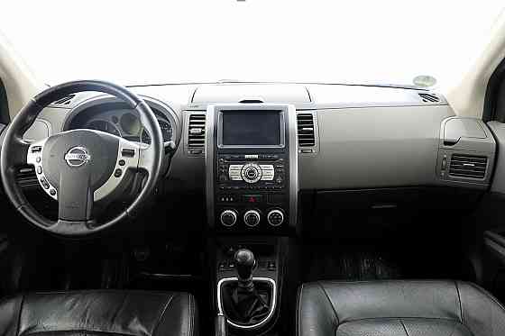 Nissan X-Trail Luxury 4x4 2.0 dCi 110kW Tallina