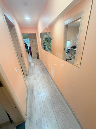 Renovēta māja, slēgts pagalms, iespēja nomāt autostāvvietu, apsargāta autostāvvieta, Rīga - foto 9