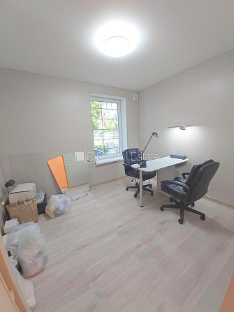 Renovēta māja, slēgts pagalms, iespēja nomāt autostāvvietu, apsargāta autostāvvieta, Rīga - foto 7