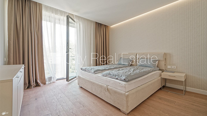 Проект - Panorama Plaza (Панорама Плаза), новостройка, во дворе детская игровая площадка, Рига - изображение 2