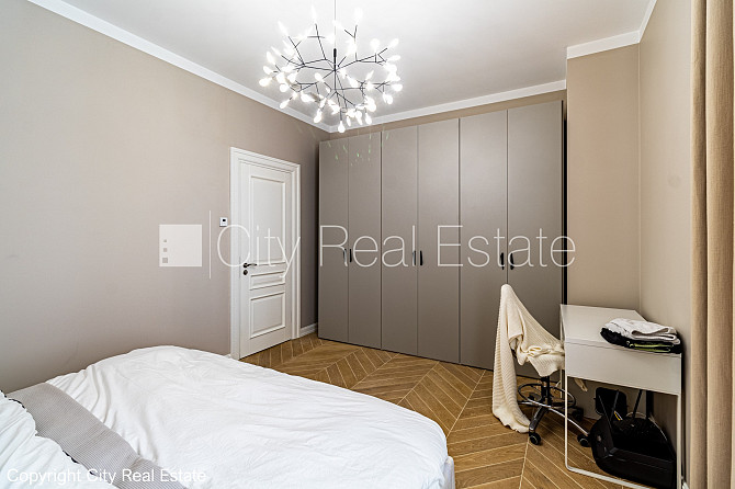 Земля в собственности, фасадный дом, вход с улицы, лифт, лестничная клетка после Рижский район - изображение 5