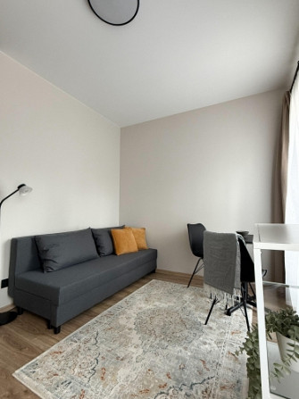 Ilgtermiņa īrei pieejams studio tipa dzīvoklis.  Pārdomāts dzīvokļa plānojums, kas sastāv no koridor Рига - изображение 3