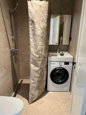 Ilgtermiņa īrei pieejams studio tipa dzīvoklis.  Pārdomāts dzīvokļa plānojums, kas sastāv no koridor Рига - изображение 6