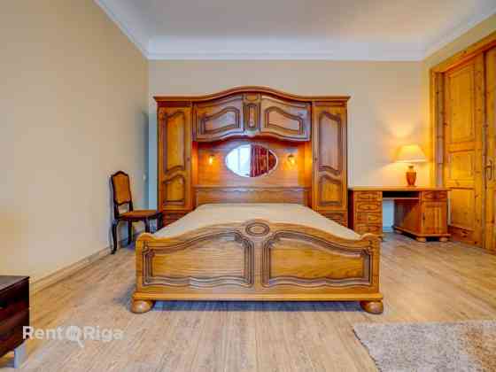 Предложение долгосрочной аренды в центре, на улице Бривибас, недалеко от улицы Рига