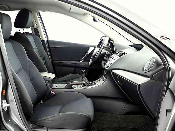 Mazda 3 Elegance 1.6 77kW Tallina