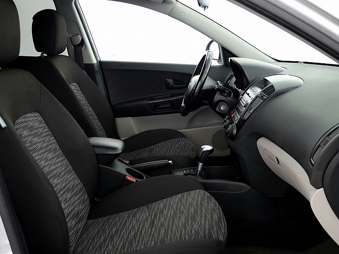 Kia Ceed Elegance ATM 1.6 93kW Tallina - foto 6