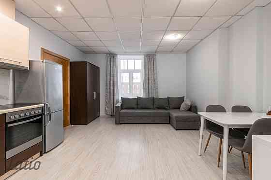 Pārdošanā kompakts 2 istabu dzīvoklis renovētā ēkā Rīgā. Tiek piedāvāts gaišs un funkcionāli plānots Рига