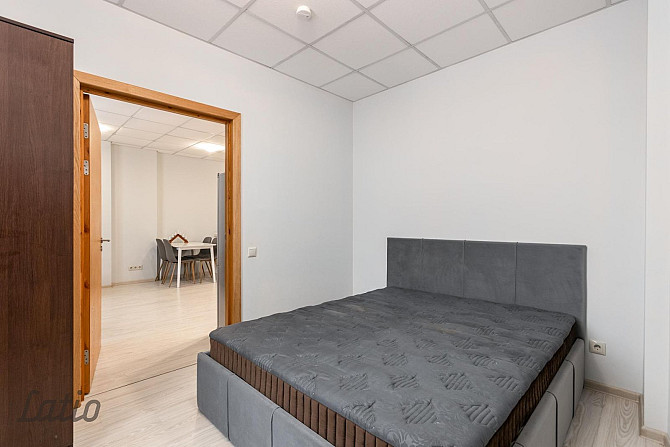 Pārdošanā kompakts 2 istabu dzīvoklis renovētā ēkā Rīgā. Tiek piedāvāts gaišs un funkcionāli plānots Рига - изображение 1