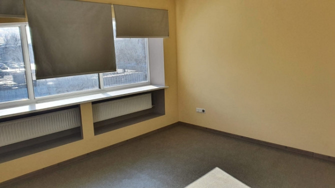 Biroja telpas industriālā parkā 2. stāvā.   Biroja telpas sastāv no diviem kabinetiem. Rīga - foto 7