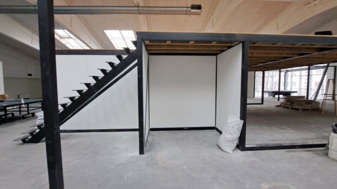 Предлагаются офисные помещения на весь 2-й этаж для компаний с готовым проектом. Рига - изображение 7