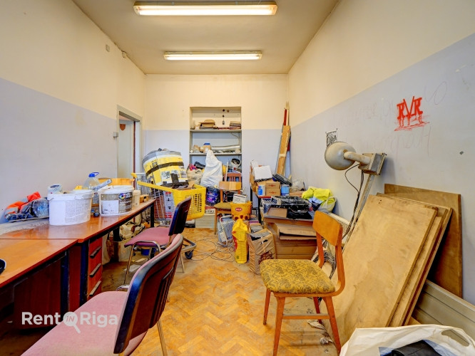 Промышленные помещения с высокими потолками.   Бывшая территория "Рижского Рига - изображение 8