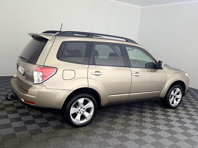 Subaru Forester Comfort AWD 2.0 TD 108kW Tallina - foto 3