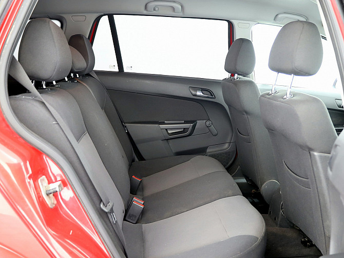 Opel Astra Facelift 1.6 85kW Tallina - foto 7