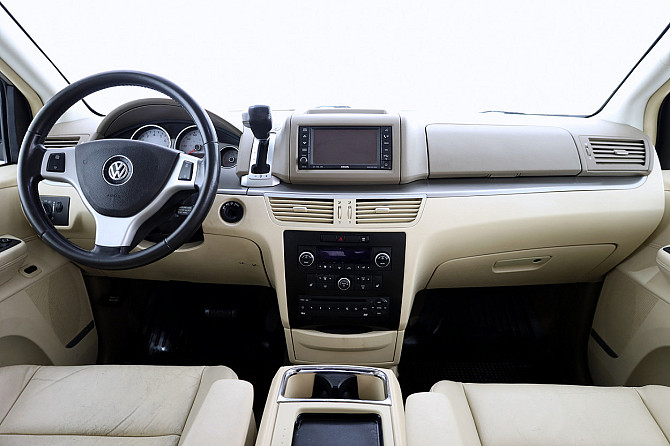 Volkswagen Routan Highline ATM 4.0 189kW Tallina - foto 5