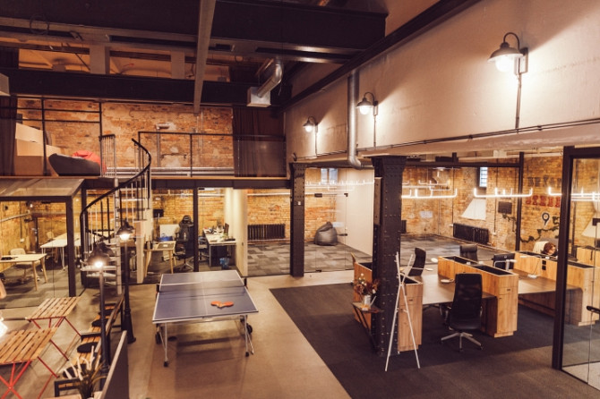 Сдаются оборудованные и полностью меблированные офисные помещения в стиле лофт Рига - изображение 2