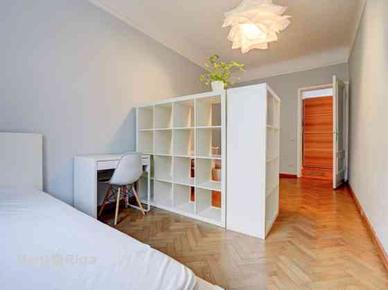 Сдаётся меблированная 3-комнатная квартира в центре Риги.  В квартире недавно был Рига