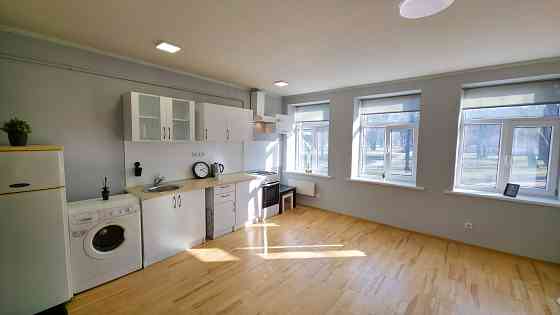 Dzīvokļa video tūri var noskatīties, nospiežot uz mājas lapas sludinājuma lejas daļā. Jauns... Рига