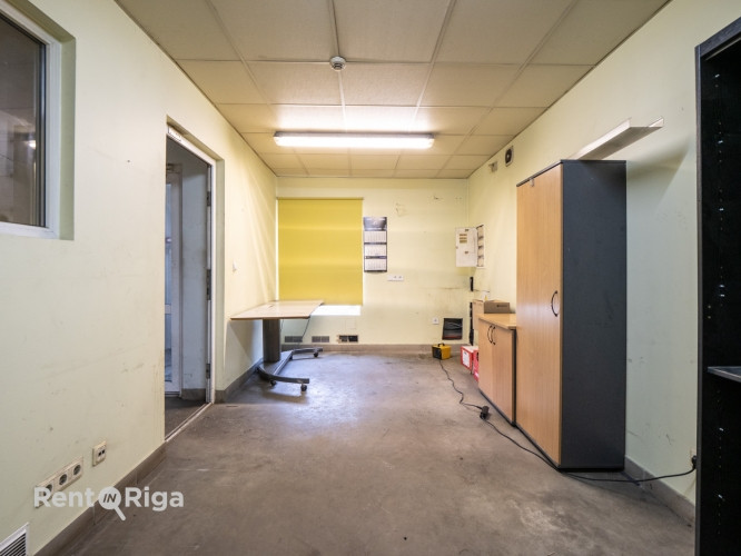 Сдаются в аренду сервисные помещения в выгодном месте  на улице Дунтес 11. Рига - изображение 8