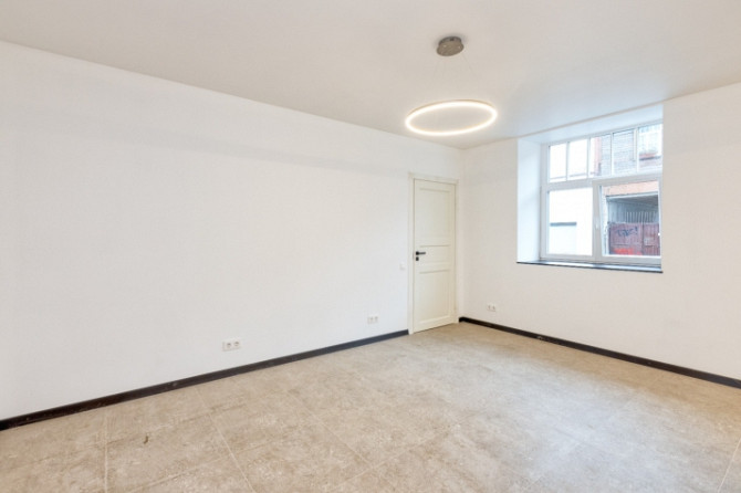 Продается отремонтированная 3-комнатная квартира в центре Риги (1 изолированная Рига - изображение 4