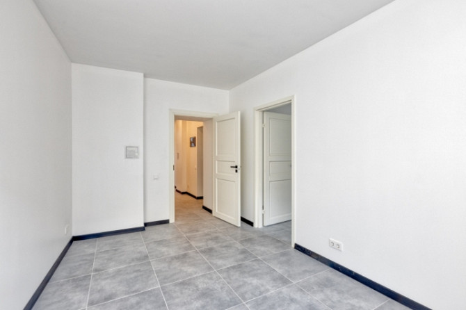 Продается отремонтированная 2-комнатная квартира с отдельной кухней. Квартира Рига - изображение 8