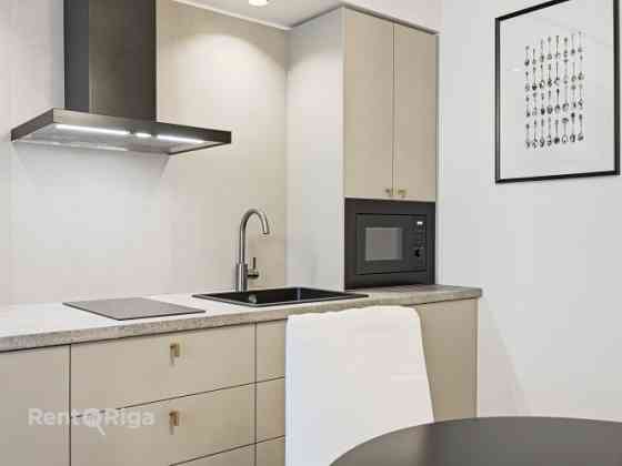 В Межапарксе сдается стильная и уютная двухкомнатная квартира. Интерьер Rīga