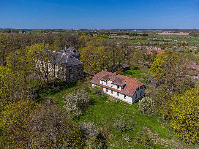 Pārdod Ozolpils muižas kompleksu, kas  atrodas Tukuma novada Smārdes pagastā. Muiža izvietota Tukums un novads - foto 3