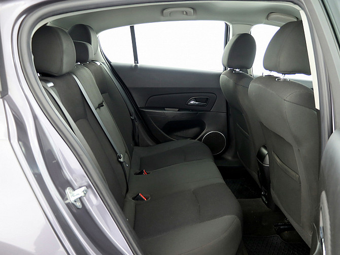 Chevrolet Cruze Facelift 1.6 91kW Таллин - изображение 7